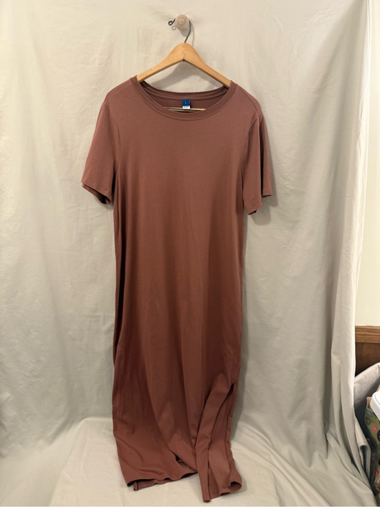 Old Navy Dresses & Skirts - Old Navy Short-Sleeve Maxi Dress in Mauve